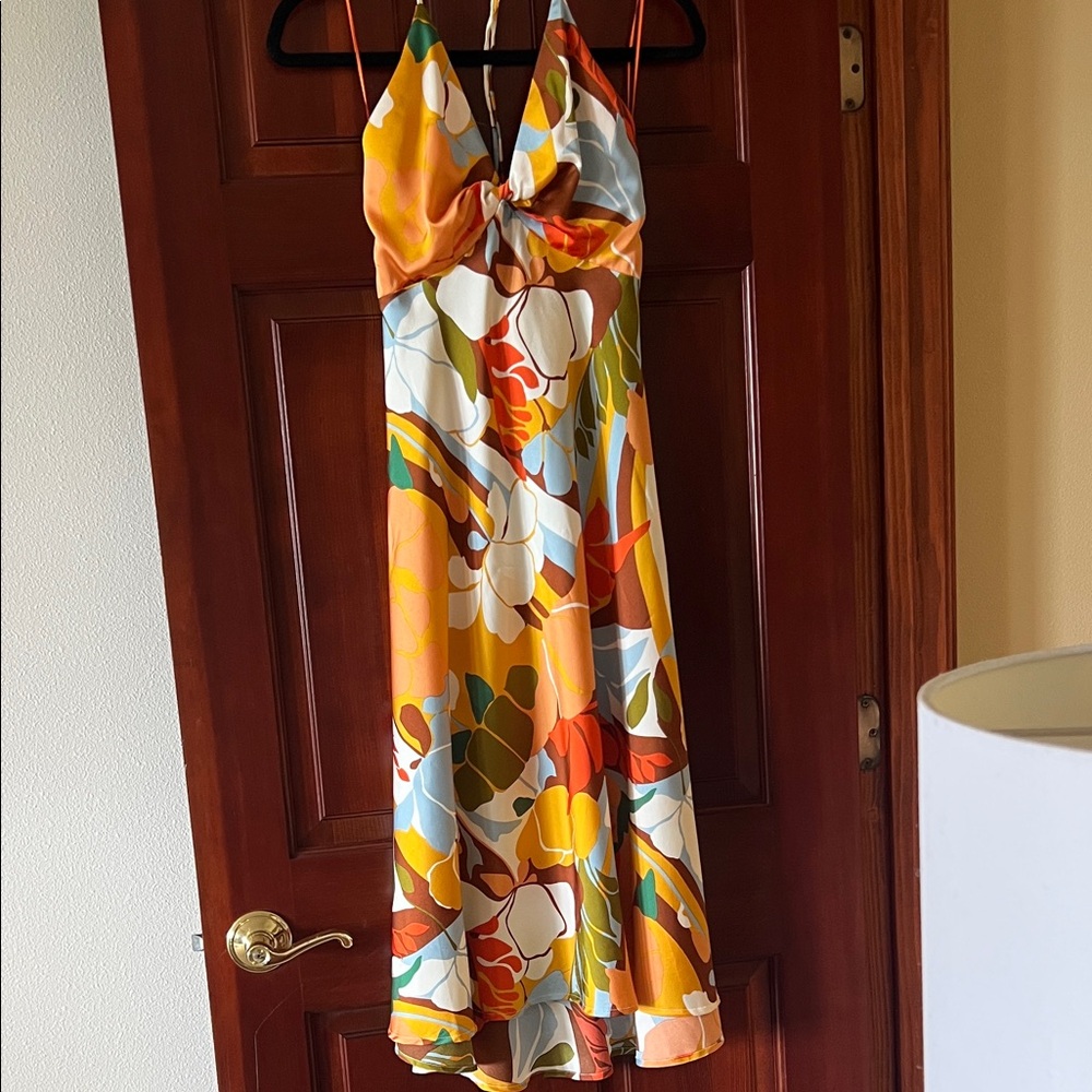 Aakaa Multicolor Floral Midi Dress